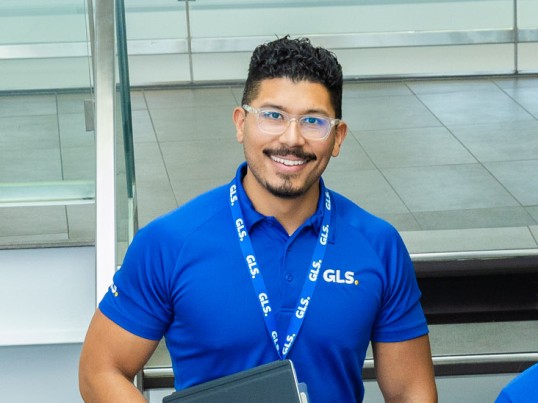 GLS Employee